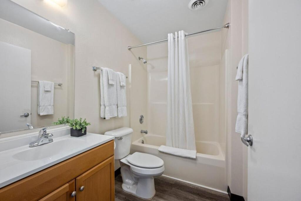 Affordable Suites Graham Экстерьер фото